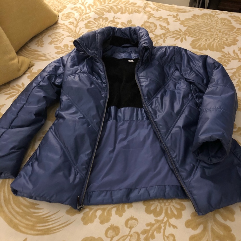 Neyelle Quilted Coat